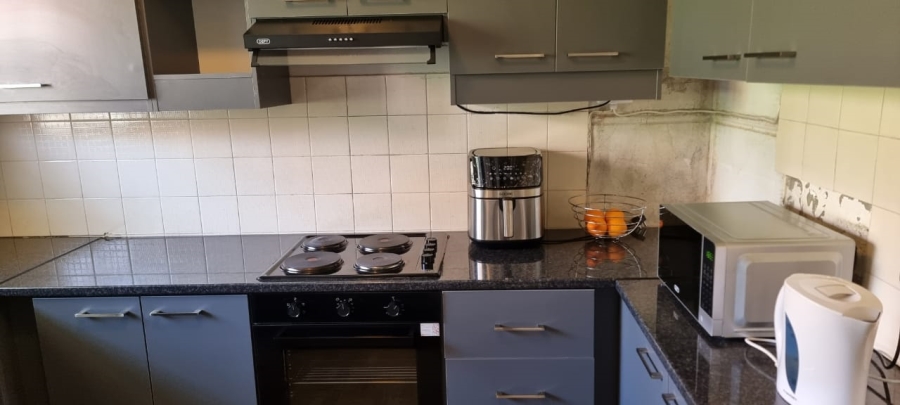2 Bedroom Property for Sale in Mowbray Western Cape